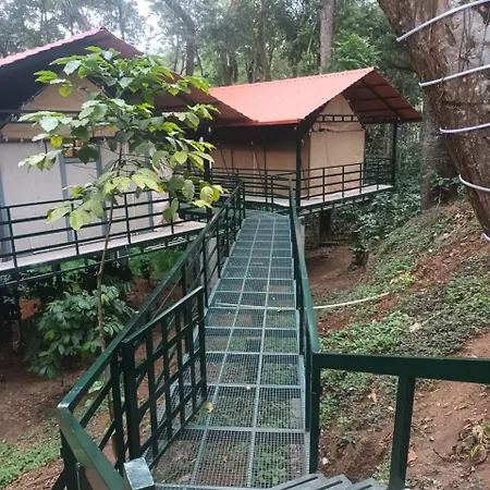Devi Villa - Plantation Retreat And Forest Getaway Kutta Exterior photo